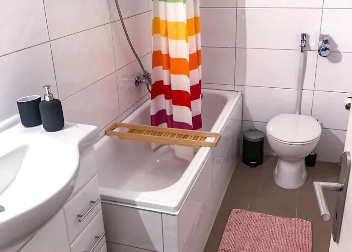 Flat, Near Main Station & Shopping Appartement Essen