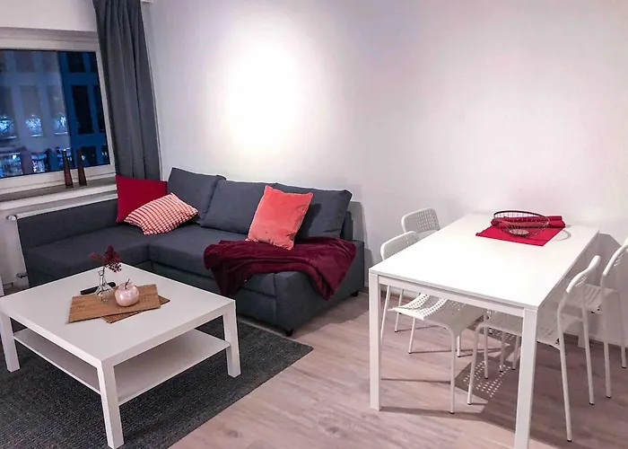 Flat, Near Main Station & Shopping * Essen